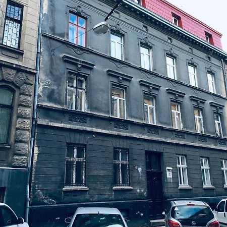 Designer Apartment In The Center Lviv Eksteriør billede
